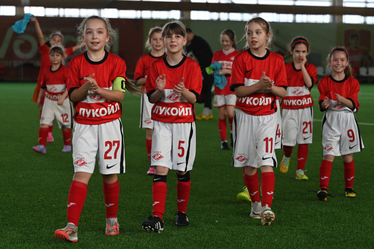 Чемпионат россии по футболу 2010 турнирная таблица